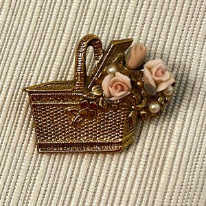 Picnic Basket Brooch pink roses